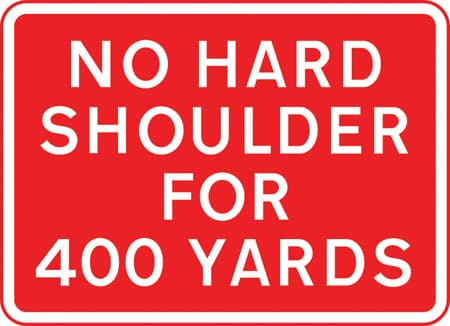 Temporary absence of hard shoulder for 400 yards